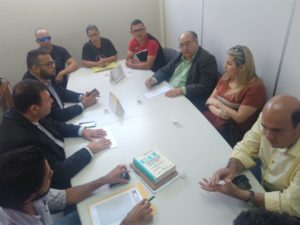 -PREFEITO NEGOCIA ACORDO COM O MINISTÉRIO DO TRABALHO