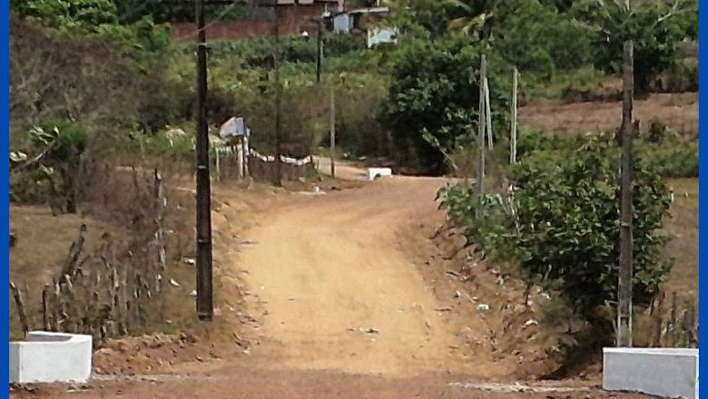 BUEIRAS CONCLUÍDAS NA ESTRADA QUE DÁ ACESSO À ÁREA RURAL DE MONTANHAS