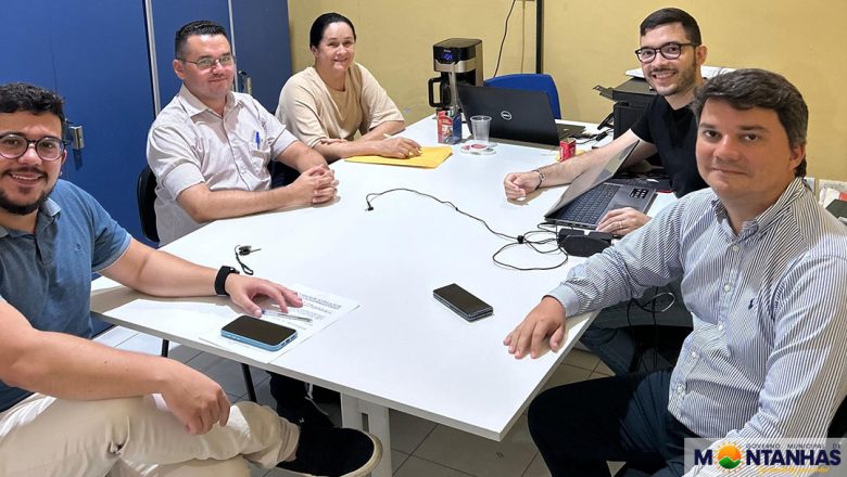 SECRETARIAS MUNICIPAIS DE GOVERNO E SAÚDE REUNIRAM-SE COM O PROCURADOR E ADVOGADO