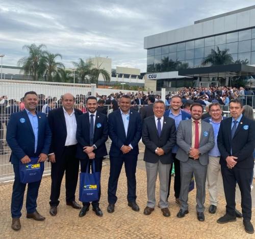 Em Brasília o Prefeito de Montanhas segue com a comitiva de prefeitos do RN - 2023 (1)